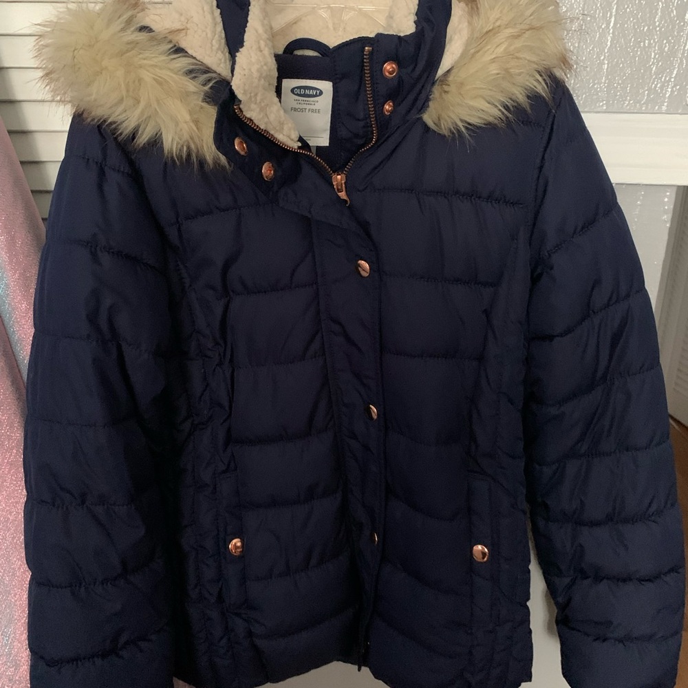 Winter Coat - Picture 2 of 6